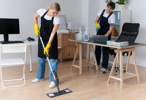 Nettoyage de bureau professionnel à Beauchastel